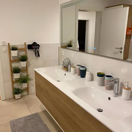 Luxus-anwesen Mit Charme - Ganzes Haus Mit Garten Villa *