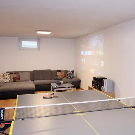 Villa Luxus-anwesen Mit Charme - Ganzes Haus Mit Garten