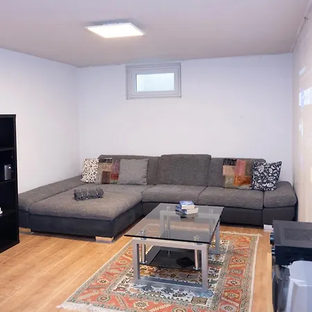 Villa Luxus-anwesen Mit Charme - Ganzes Haus Mit Garten